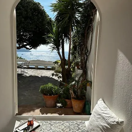 Fornillo 84 * Positano